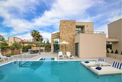 Image de Ocean Private Villas - Villa Calypso - private heated pool/jacuzzi/barbecue