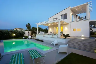 Image de Wonderful villa with private pool - Adamo Real Estate
