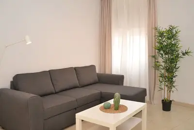 Image de Apartment with two double bedrooms, with a bright living room with a sofa bed