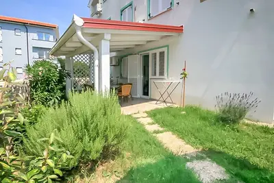 Image de Appartement Ljubica avec terrasse et jardin