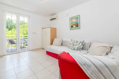 Appartement Antonia près de la plage avec deux chambres et air conditionné