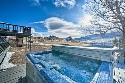 Image de Unique Cabin w/ Indoor Pool & Mountain Views!