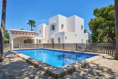 Image de Villa Nahe Cala Esmeralda mit Privatem Pool Kindersicher Abgrenzbar, Wifi, Aacc