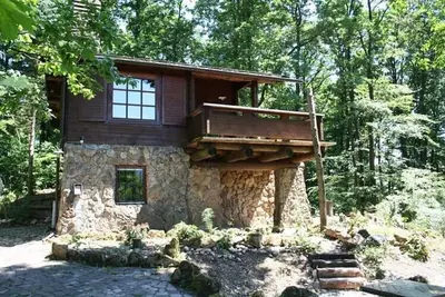 Image de Cozy and special log cabin on the Diemelsee