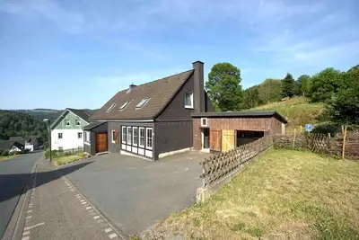 Image de Idyllic detached vacation home near the hiking area, near Winterberg