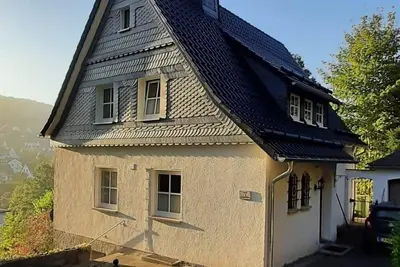 Image de Stylish vacation home with wellness, relaxation room, close to Winterberg and beautiful views