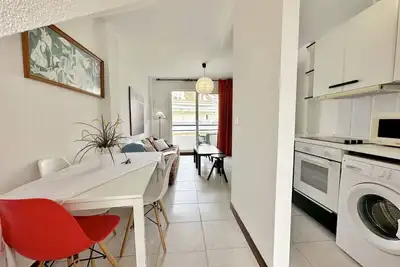 Image de Apartamento con vistas a la playa y piscina - 4406