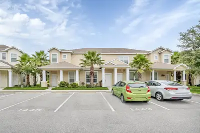 Image de EV_1445 – 3 Bed, 3 Bath with Private Pool and Access to Amazing Resort Amenities