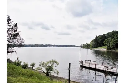 Image de Waterfront Condo