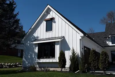 Image de The \"Attic\" at Westchester 1 bed apartment