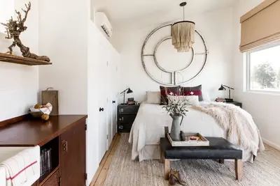 Image de Seen in 250 Articles ★ Close to Town ★ Lux Bed & Linens ★ Private ★ The Pierce