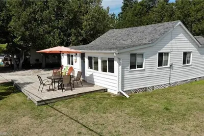 Image de Lovely Little Cottage