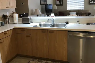 Image de 70per night_only 2100per month Nov and Dec 2025. Two Winter Months in Paradise.