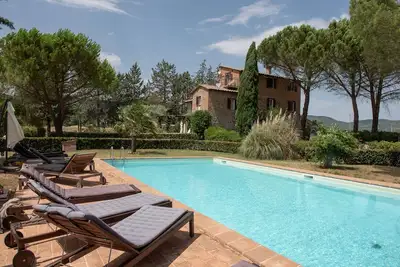 Image de UmbriaTuscany apartment close to Lago di Trasimeno.