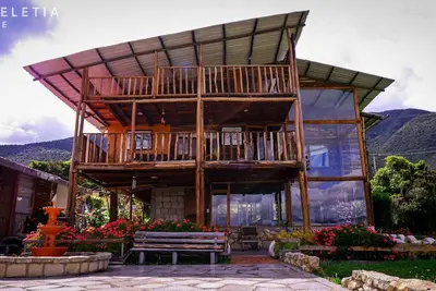 Image de Preciosa Cabaña en las Montañas con Salón de Juegos. Lncluye Desayuno!