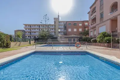 Image de Agréable appartement pour 4 personnes avec piscine, Wifi, climatisation, Tv et terrasse