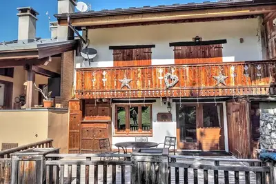 Image de Chalet confortable  à seulement 20 mètres des pistes et du Vanoise Express.