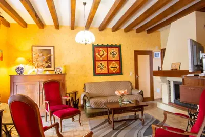 Image de Maison confortable près de Périgueux avec cheminée, jardin et animaux admis