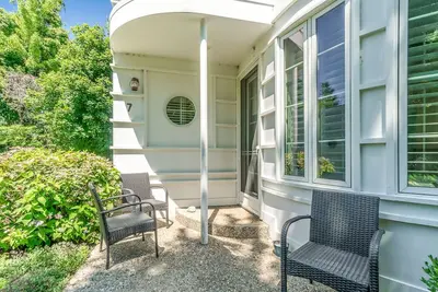 Image de Sleepy Hollow Beach Resort introduces Cottage 7