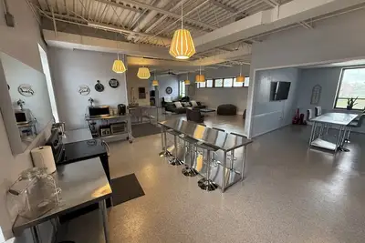Image de River-Side Loft 3500 Sq Ft Downtown Dayton