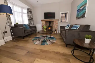 Image de Luxury bungalow close to Peasholm Park and Scarborough's North Bay attractions