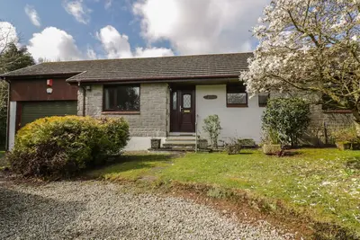 Three Jays, family friendly, character holiday cottage in Lanreath