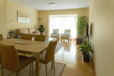 Image de This cozy 100 sq. meter apartment offers you high-end quality and comfort