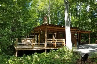 Image de Hideaway from it all! Holyfield Hideaway, Flag Pond, Tennessee