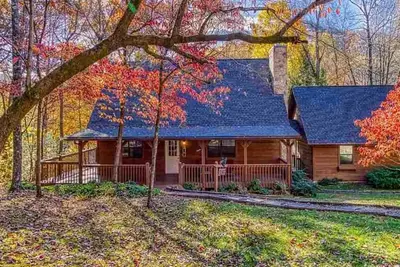 Image de A Cowpoke's Dream (3-Bedroom Cabin) by RedAwning