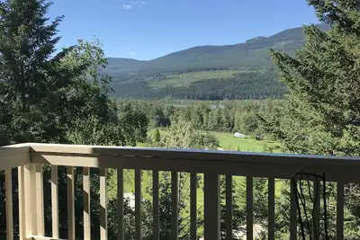 Image de Cozy Farmhouse Suite with Amazing river access