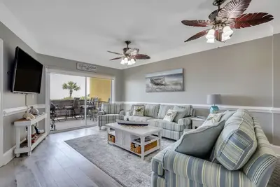 Image de The SandPiper  - Ocean Front Condo