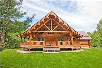 Image de *New* Log Cabin Retreat in Pentwater - Lazy Bear Lodge