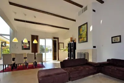 Image de Large villa with all amenities near beaches