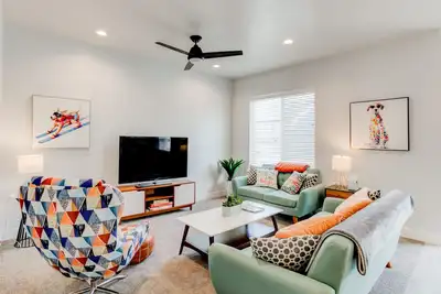 Image de COZY4BRw\/2-KingBeds in the heart of Silicon Slope's