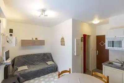 Image de \"Duplex cosy avec terrasse exposée sud, centre Cauterets, proche télécabine\"