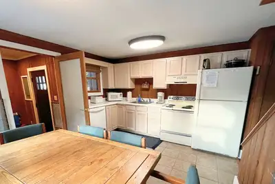 Image de Treetop 39 - Snowshoe, Short walk to The Village!