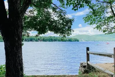 Image de Family Friendly Newfound Lake Home, Sleeps 10, Pool Table, Kayaks & Paddleboards