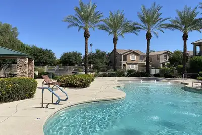 Image de Family Friendly Gilbert Getaway, bikes, strollers and more!