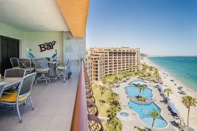 Image de Sonoran Sun W-801 Whispering Sun Large Patio Oceanfront