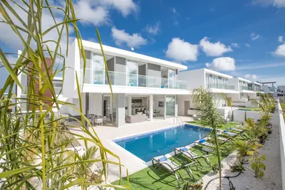 Image de Villa Prol21, fantastique villa 3bdr Protaras avec piscine, près de la plage de Fig Tree Bay