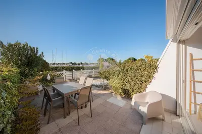 Image de As20113 - P2 Cabine, jardin belle vue sur chenal