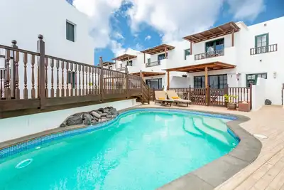Image de Belle villa privée de petite communauté. Accès à la piscine à proximité de la promenade/plage