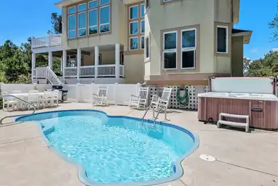 Image de It's All Good In Corolla: Soundside, Pool, Spa