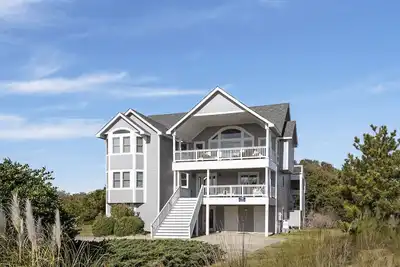 Image de Gratitude: Oceanside with a Private Pool, Hot Tub, Game Room, Golf Discounts