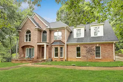 Image de Spacious 4br Retreat - 3200sqft - Pond Views & Total Privacy on 23 Acres of Land