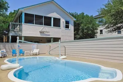 Image de Beached And Lovin' It has many features that will surely enhance your vacation experience