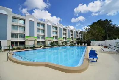 Image de You Found It! 4 Units! On-site Pool, Fitness Center, Pet-Friendly