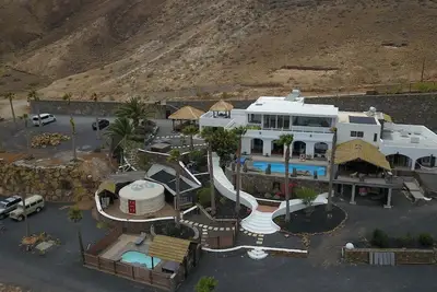 Image de Villa privée de luxe exceptionnelle, vue sur la mer et la montagne, 2 piscines privées, jacuzzi