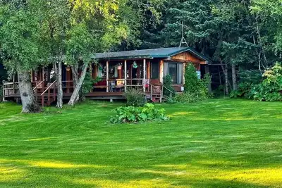Image de Moose Twin Cabins.