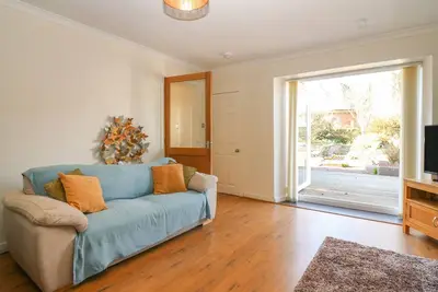 Image de Blue Skies Cottage, pet friendly, country holiday cottage in Arbroath